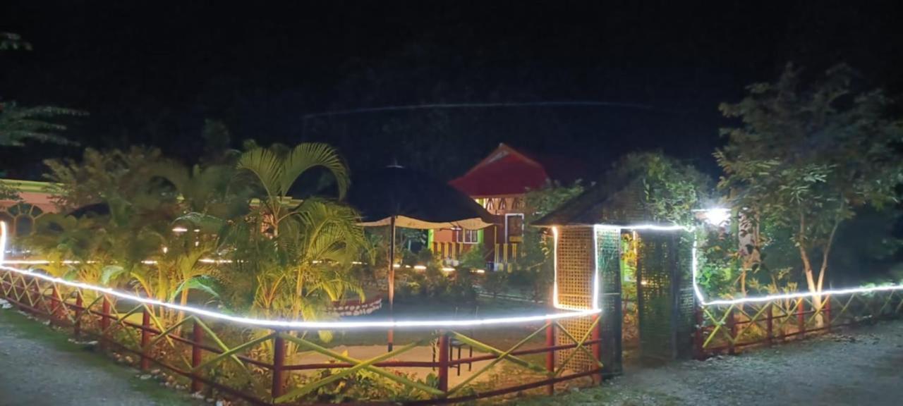 Отель Prakriti Neerh Jyoti Gaon Экстерьер фото