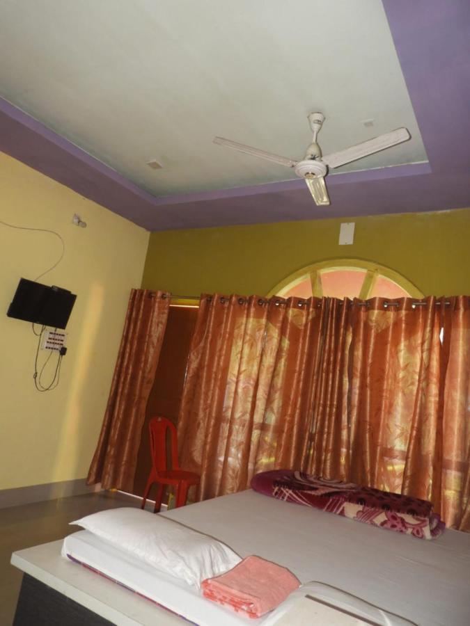 Отель Prakriti Neerh Jyoti Gaon Экстерьер фото